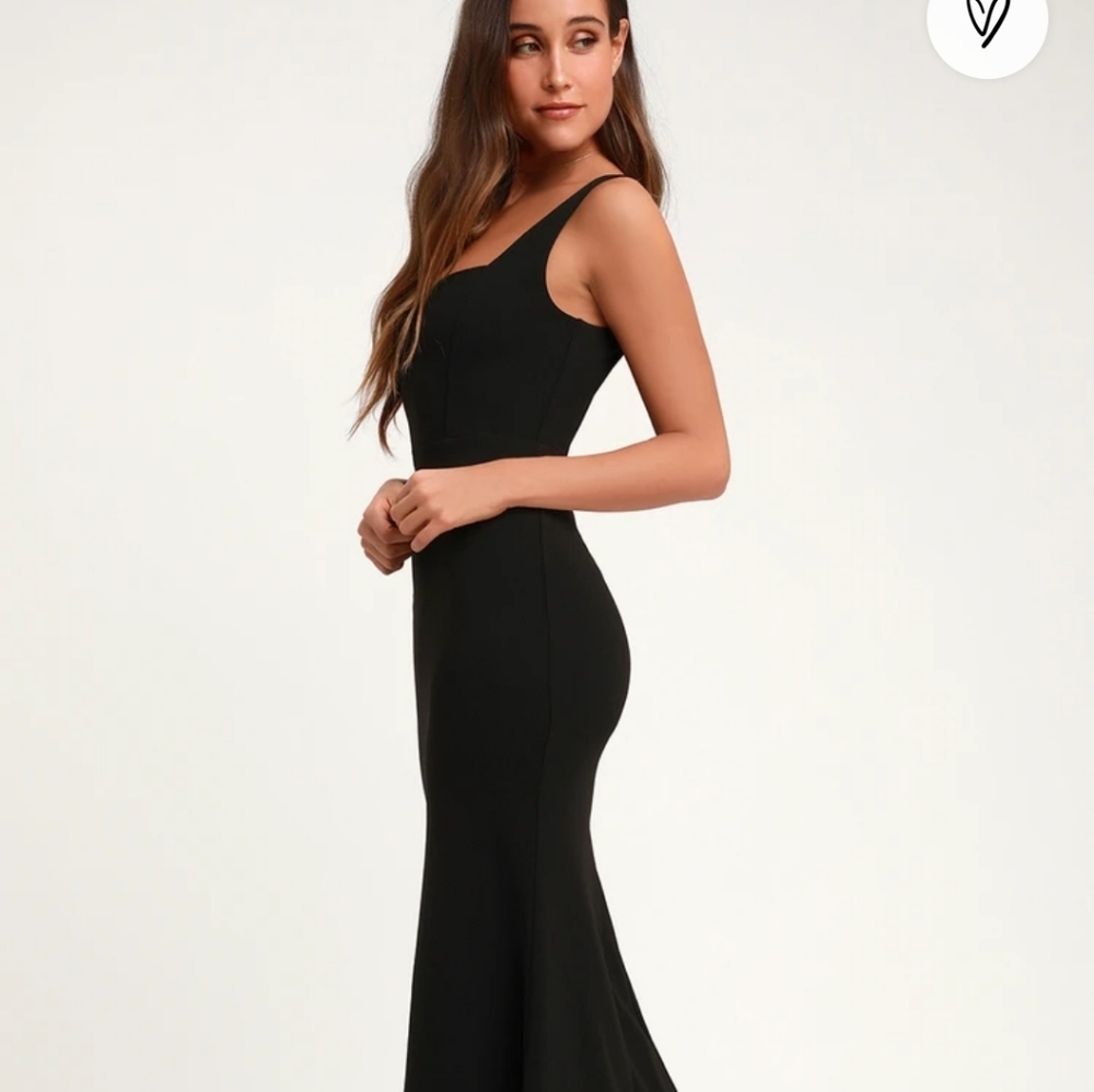 NWT Lulus Sweetest Thing Black Maxi Dress